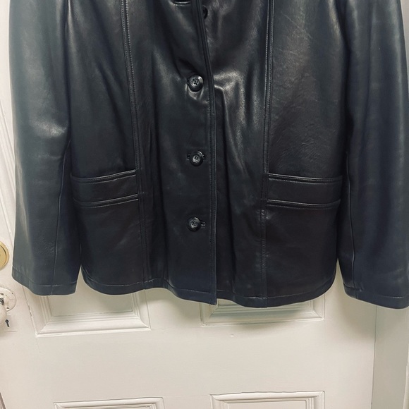 NUAGE Leather Jacket - Picture 6 of 12